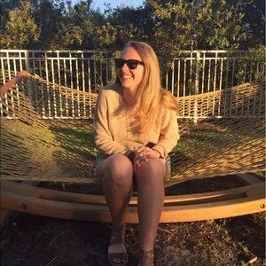 Meet your Posher, Hannah