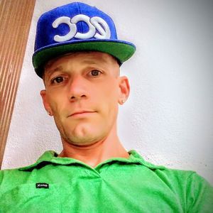 Meet your Posher, Joshua