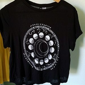 Black horoscope tee