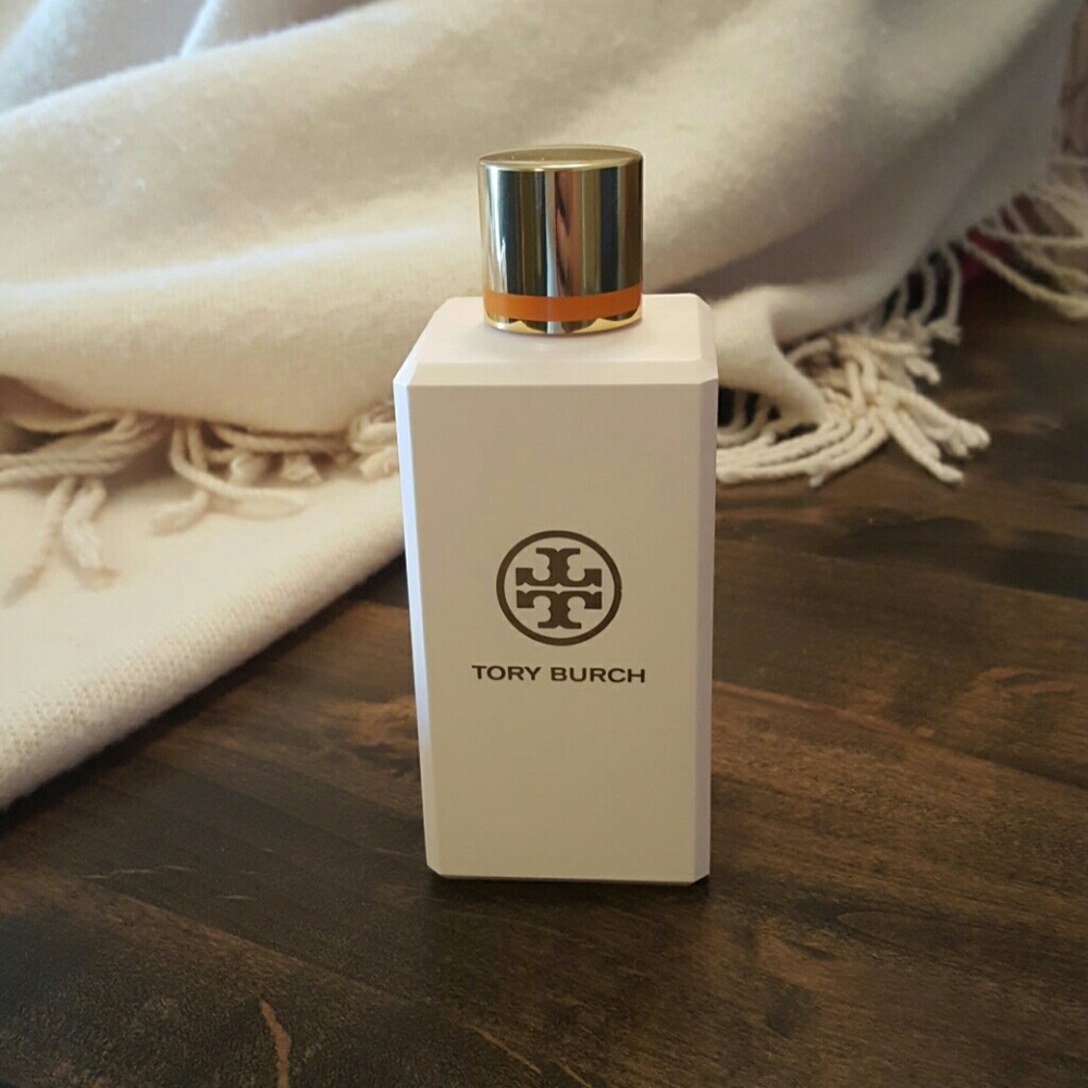 Tory Burch body lotion