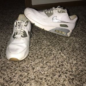 Men's white Nike air max