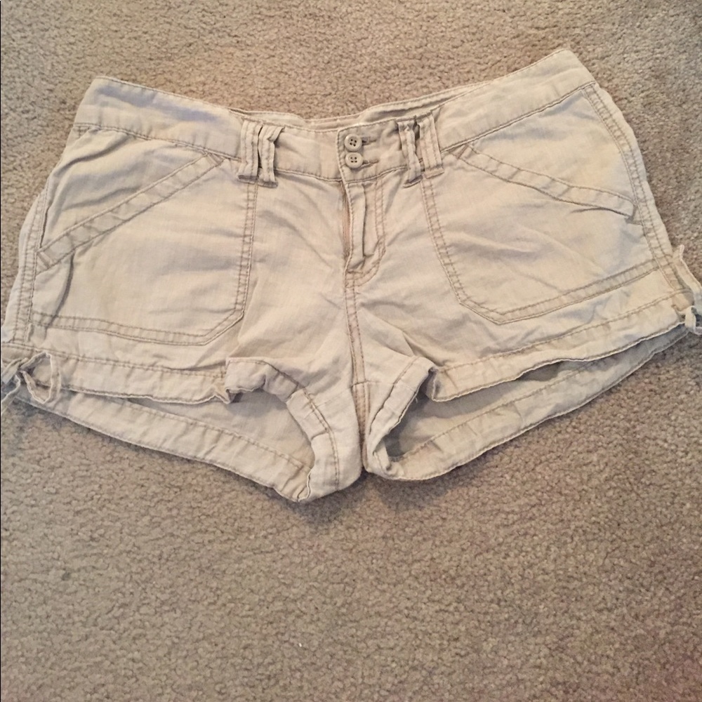 Khaki shorts