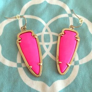 Hot Fuscia Kendra Scott Arrowhead Earrings