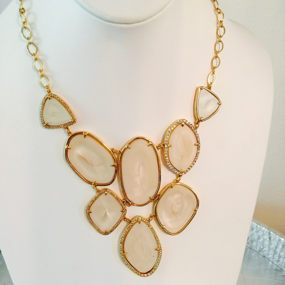 Stella & Dot Fiona Bibb Necklace only
