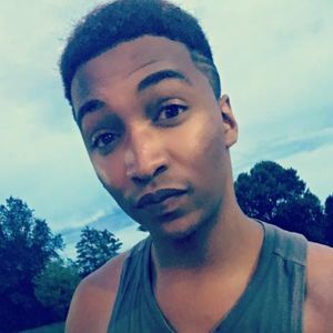 Meet your Posher, Aaron