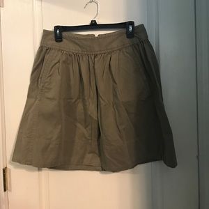 ⚡️MAKE OFFERS⚡️ Mid length skirt from GAP