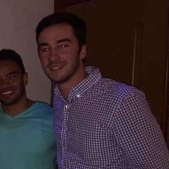 Meet your Posher, Cameron - Picture 1 of 1