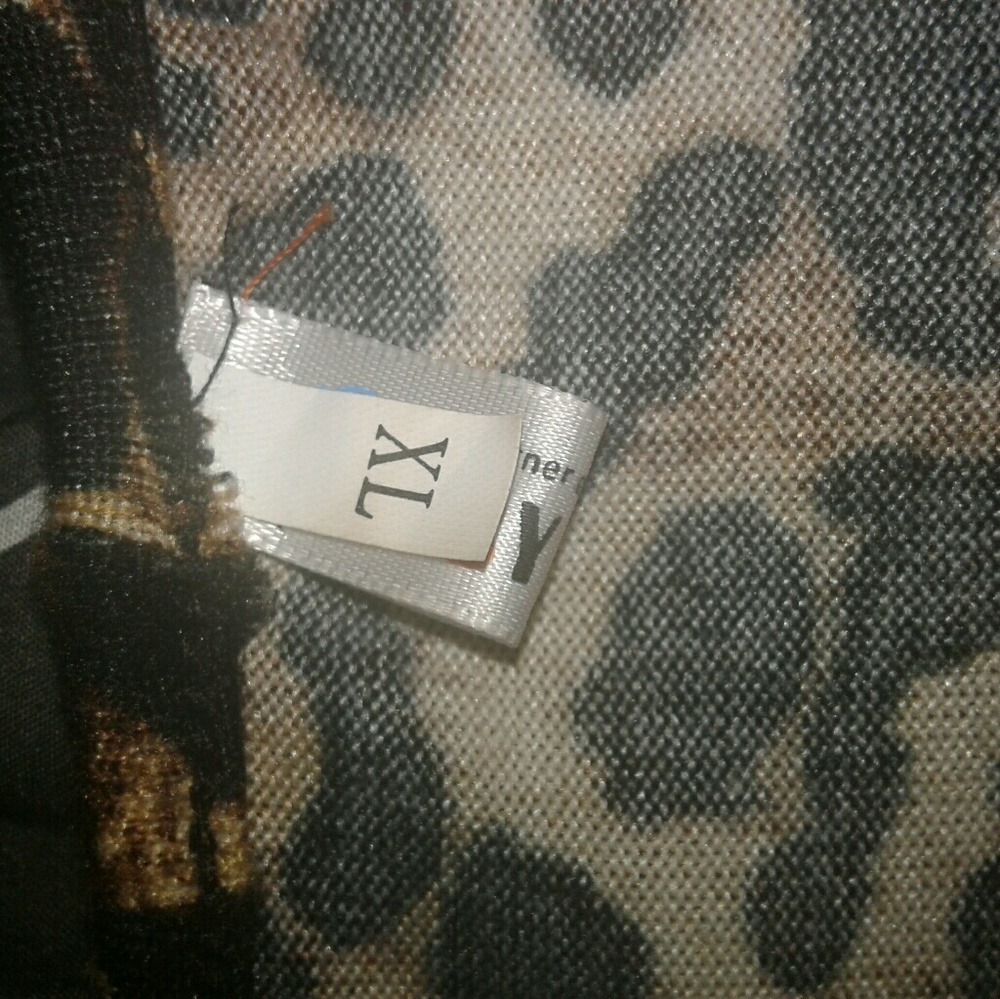 Leopard blouse - Picture 2 of 3