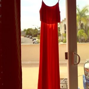 Redmaxi dress