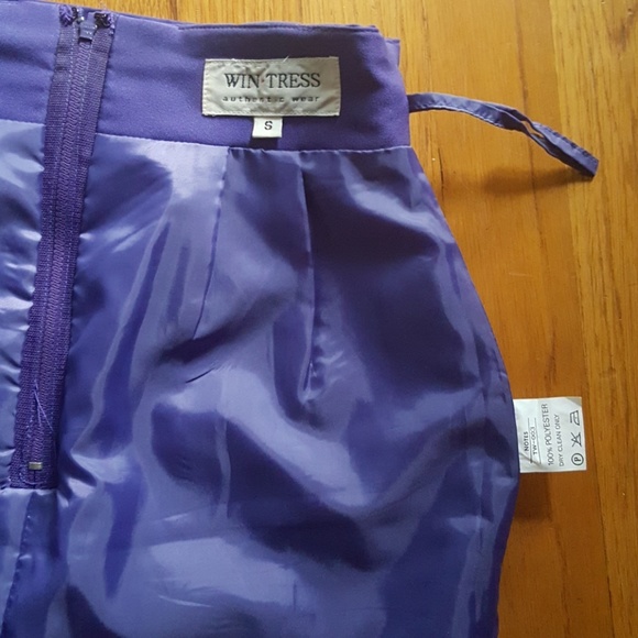 Skirt - Picture 4 of 4