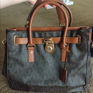 Michael Kors Large Signature Hamilton Bag
