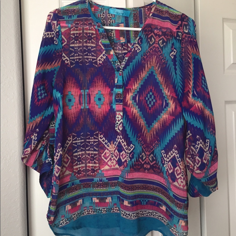 Buttons sheer Aztec pattern blouse
