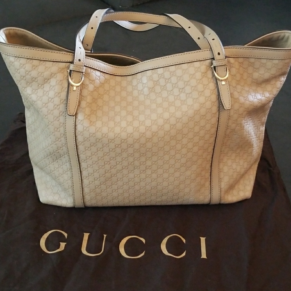 AUTHENTIC Gucci natural nice guccisima tote