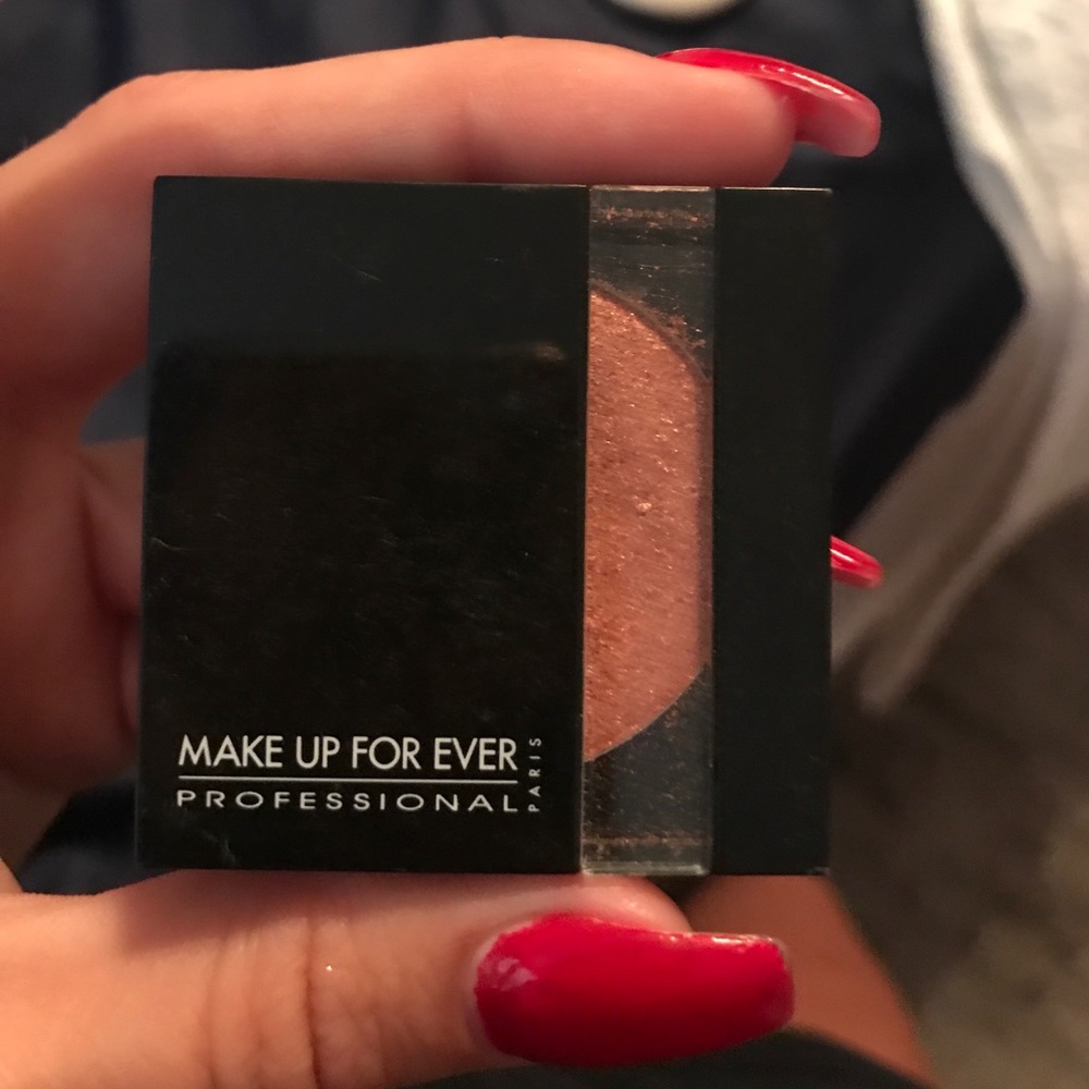 make up for ever eyeshadow