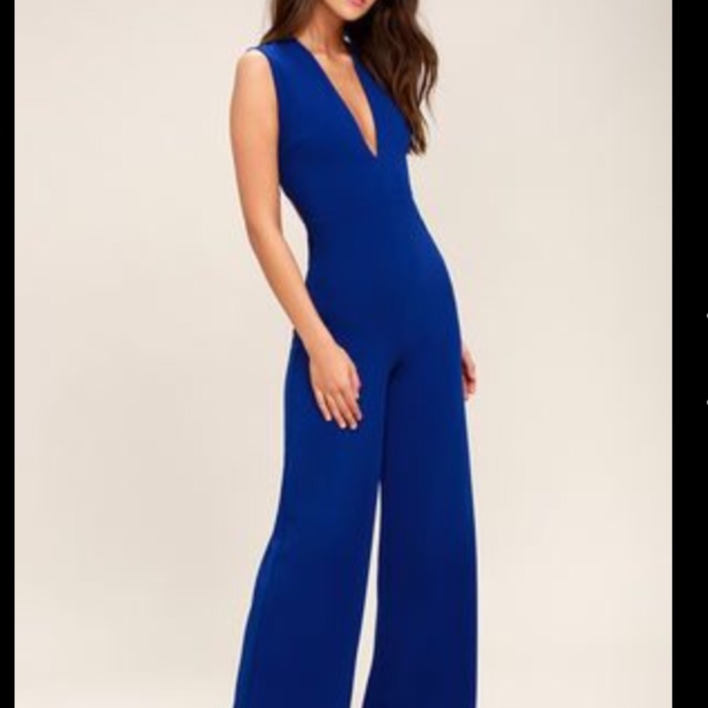 NWT Lulus Blue Crossback lowcut jumpsuit . Size M.