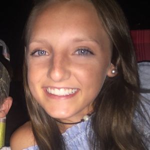 Meet your Posher, Caroline