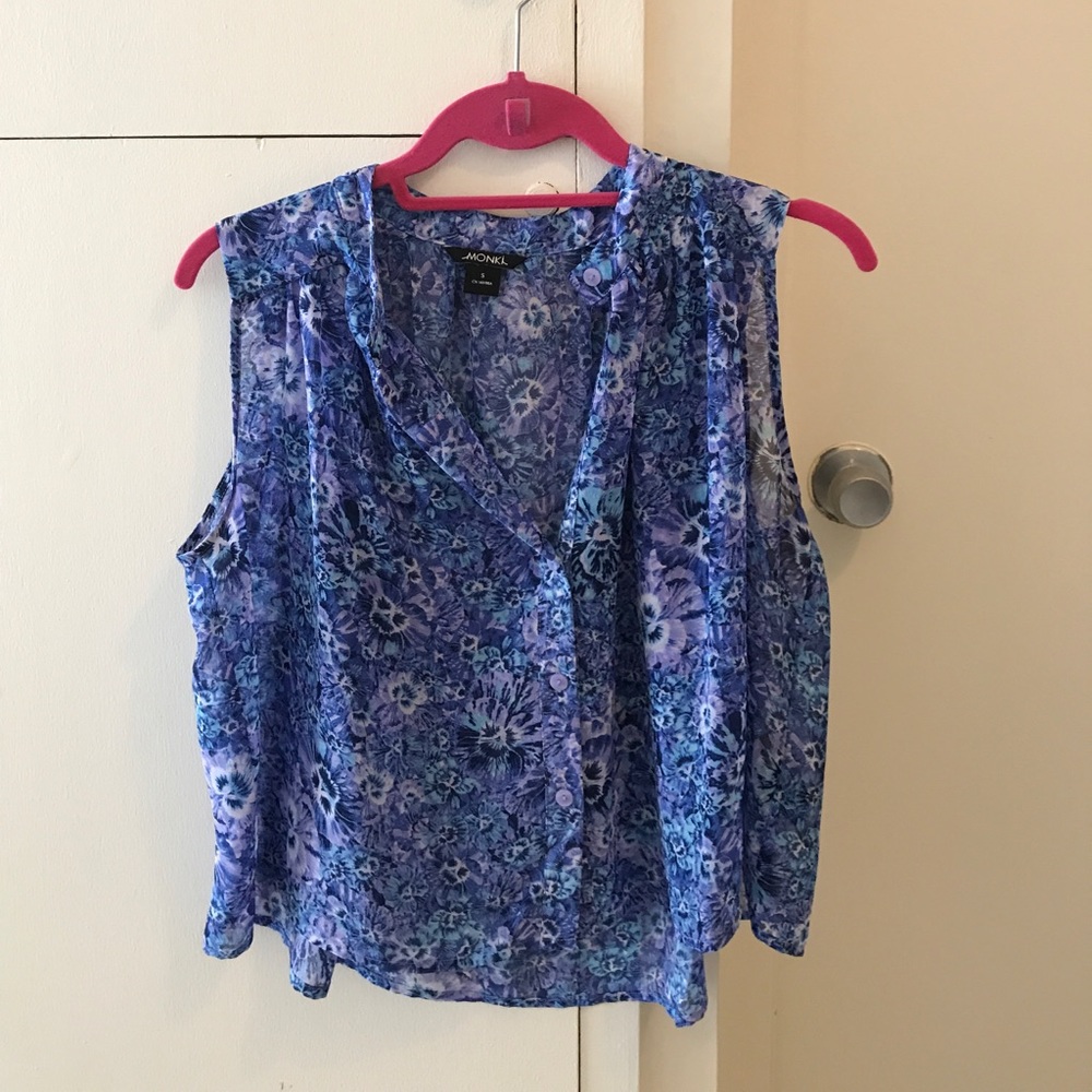 Monki button up blue blouse. Size S. CN 165/88A.