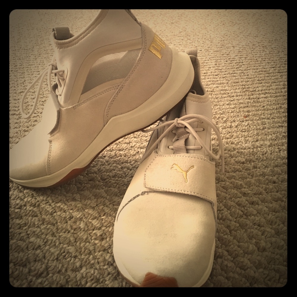 Puma training/lifestyle sneakers