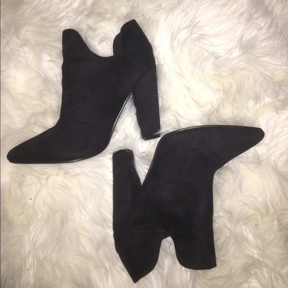 💕sale💕PUBLIC DESIRE BOOTIES