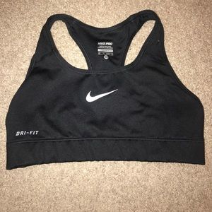 nike sports bra