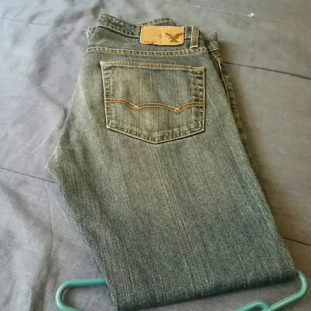 Medium Blue Jeans