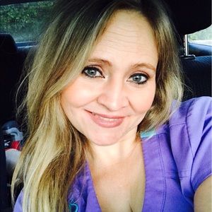 Meet your Posher, Rebecca