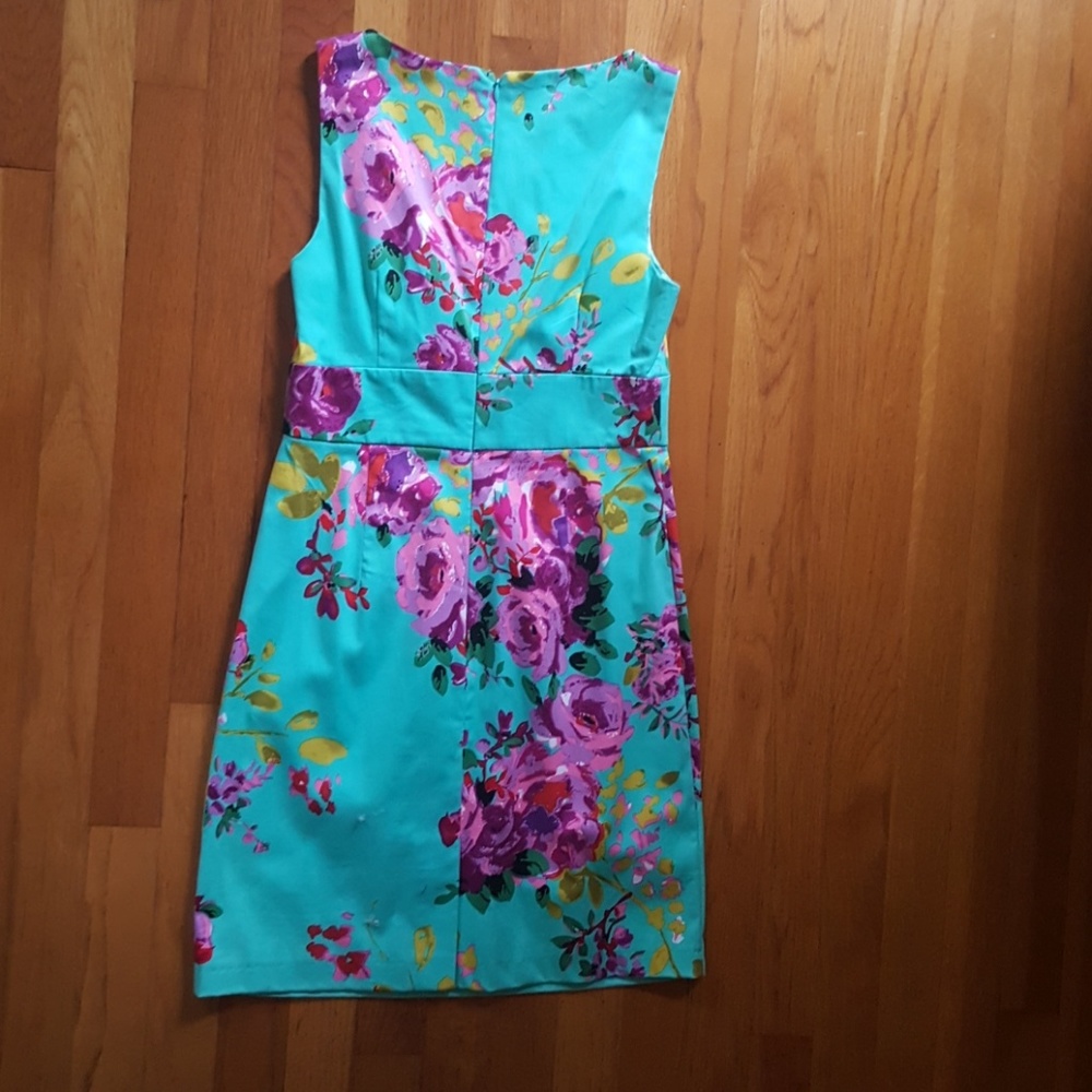 Dress - Picture 2 of 3
