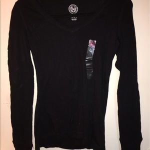 black long sleeve shirt