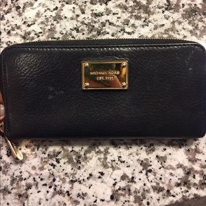 Michael Kors large continental wallet