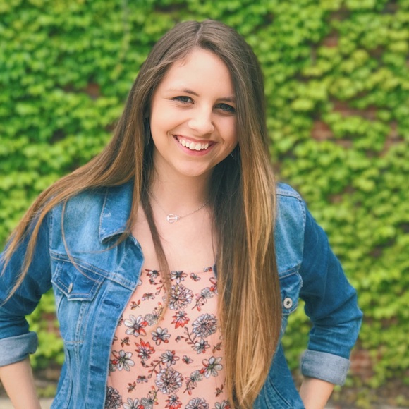 Hey, I'm Kayla! - Picture 5 of 5