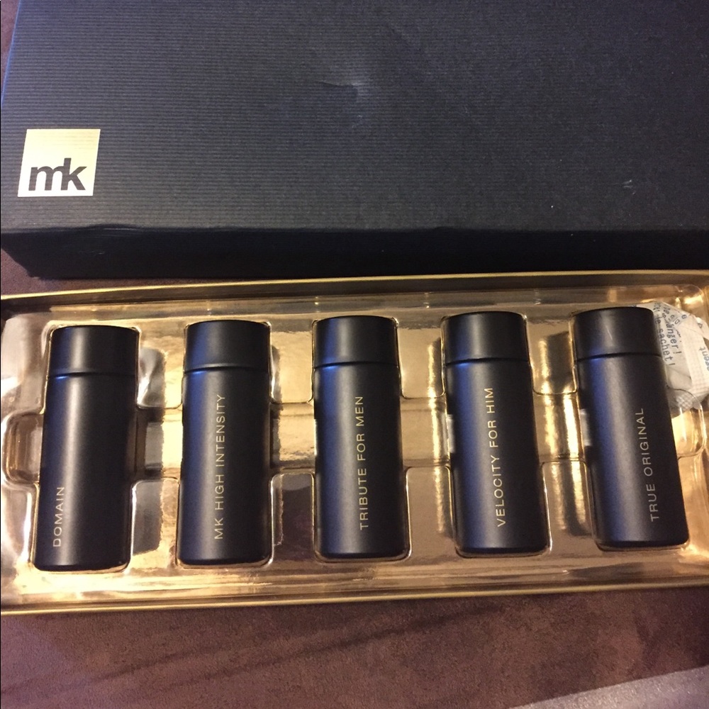 Mary Kay Men's Cologne sampler