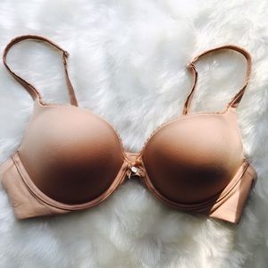 Victoria’s Secret Bra.🎀