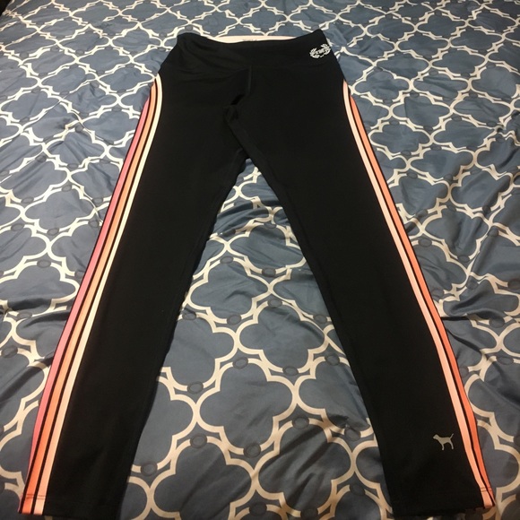 PINK Victoria's Secret Pants - ❤️NWOT Victoria's Secret PINK ultimate leggings