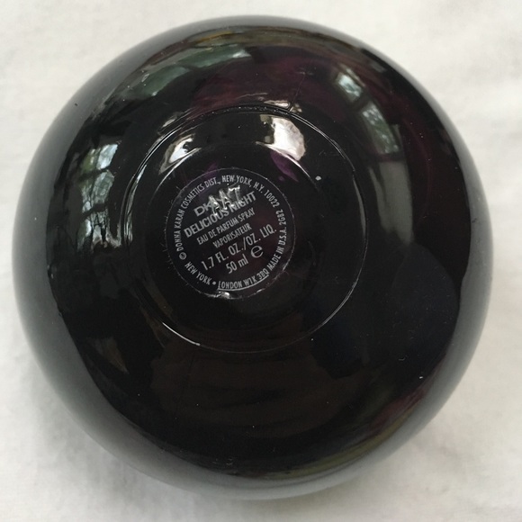 DKNY Delicious night perfume - Picture 2 of 2