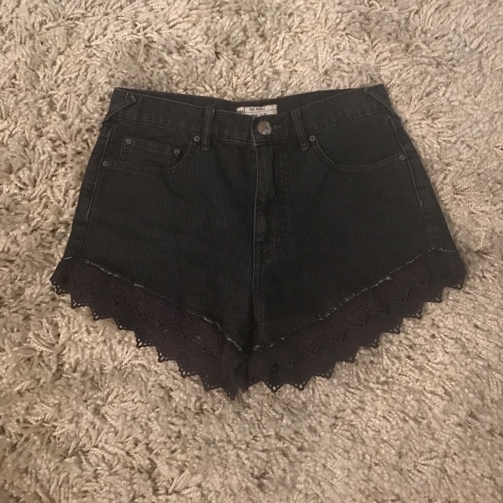 Free People// shorts