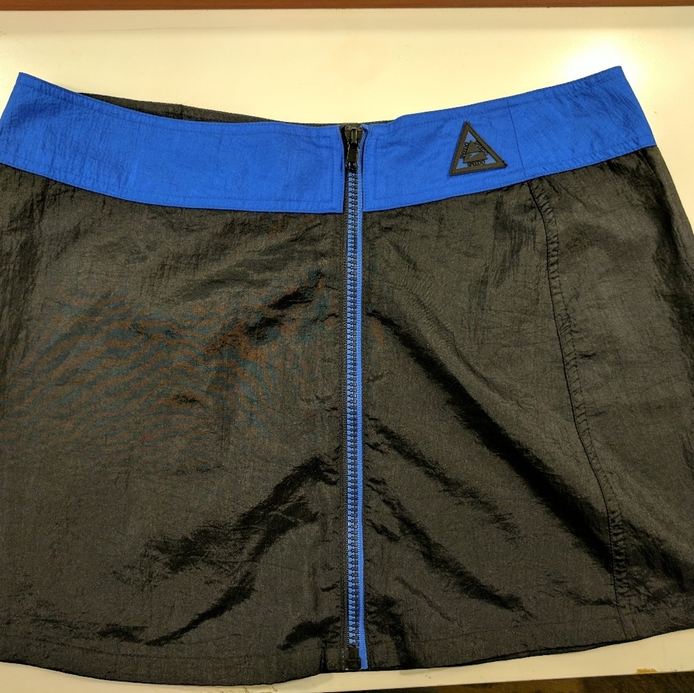 Speedo swim zippered skirt