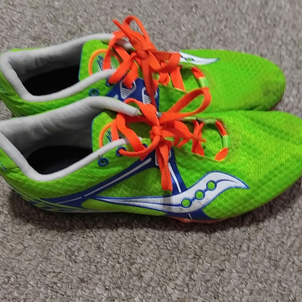 Track distant Spikes