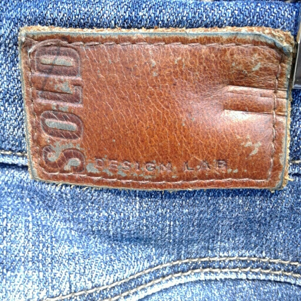 SOLD DESIGN LAB BRYANT PARK BEST FRIEND JEANS - Picture 3 of 5