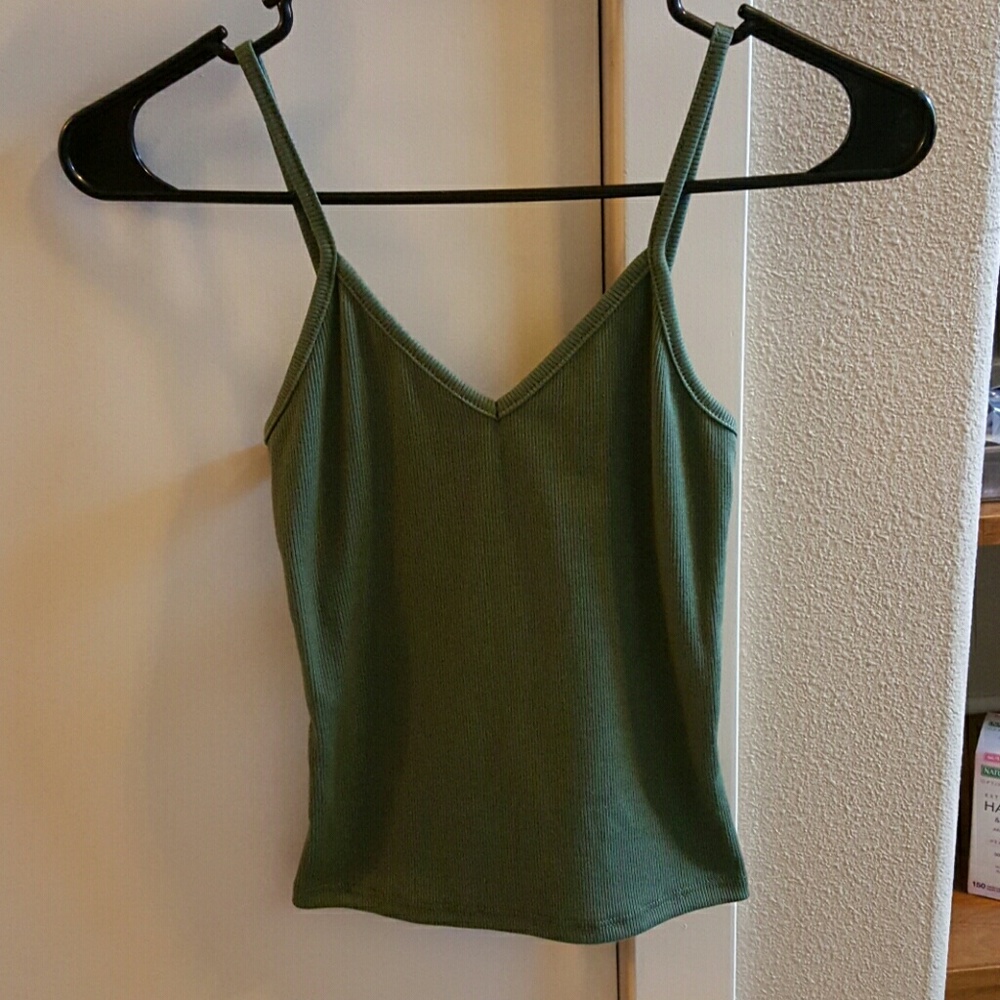 Ribbed crop tank top
