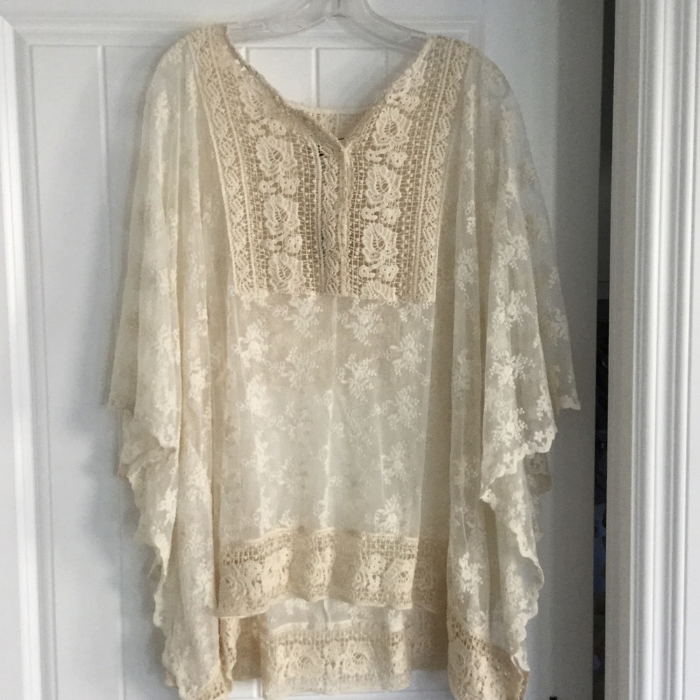 Nightcap kaftan top size 1