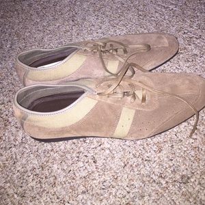 Tan rockport shoes size 11 never worn