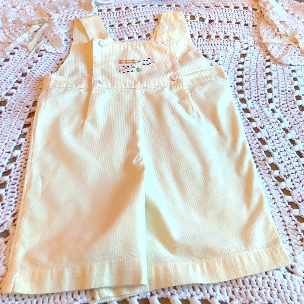 Strasburg sz 4 boys yellow white stripe one pc