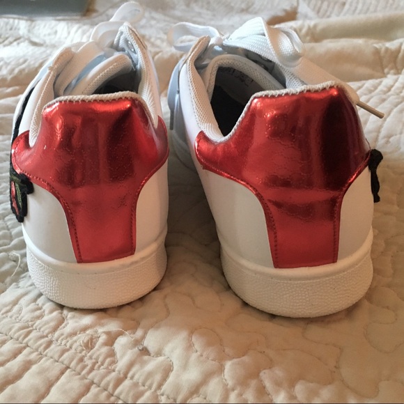 Embroidered Tennis Shoes - Picture 5 of 7