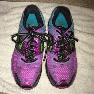 Brooks Running Shoes!!