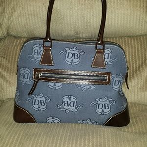 SALE!!! D & B zipper Satchel