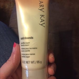 Mary Kay Vanilla sugar hand cream