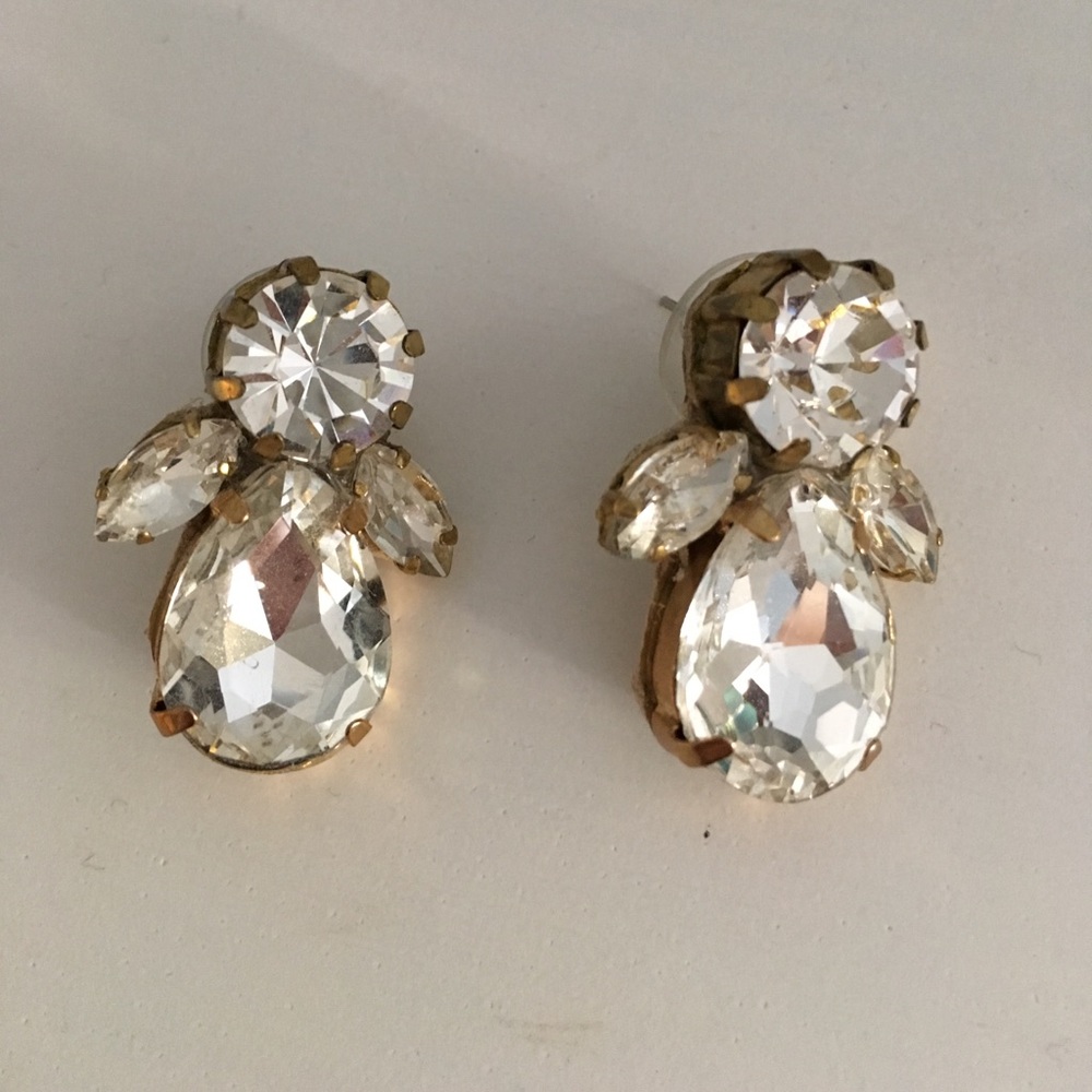 Teardrop pear bride statement earrings