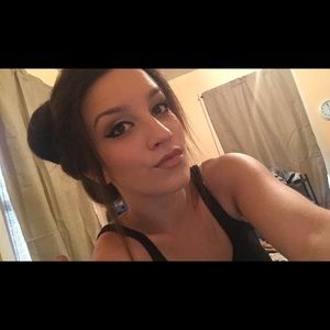 Meet your Posher, Kaitlyn