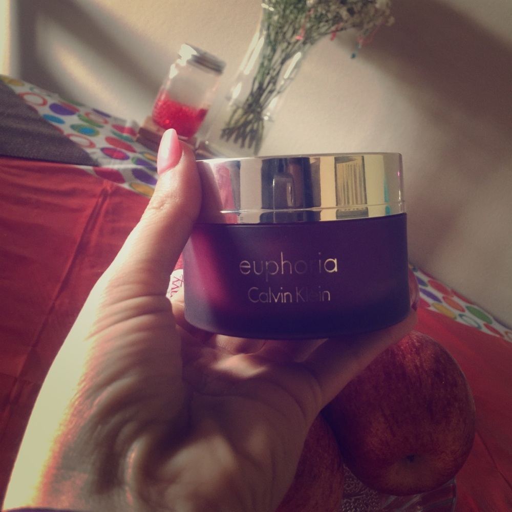 Euphoria Calvin Klein luxurious body cream