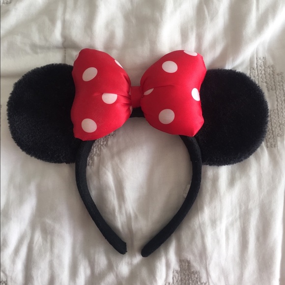 Disney Accessories - Minnie Mouse ears